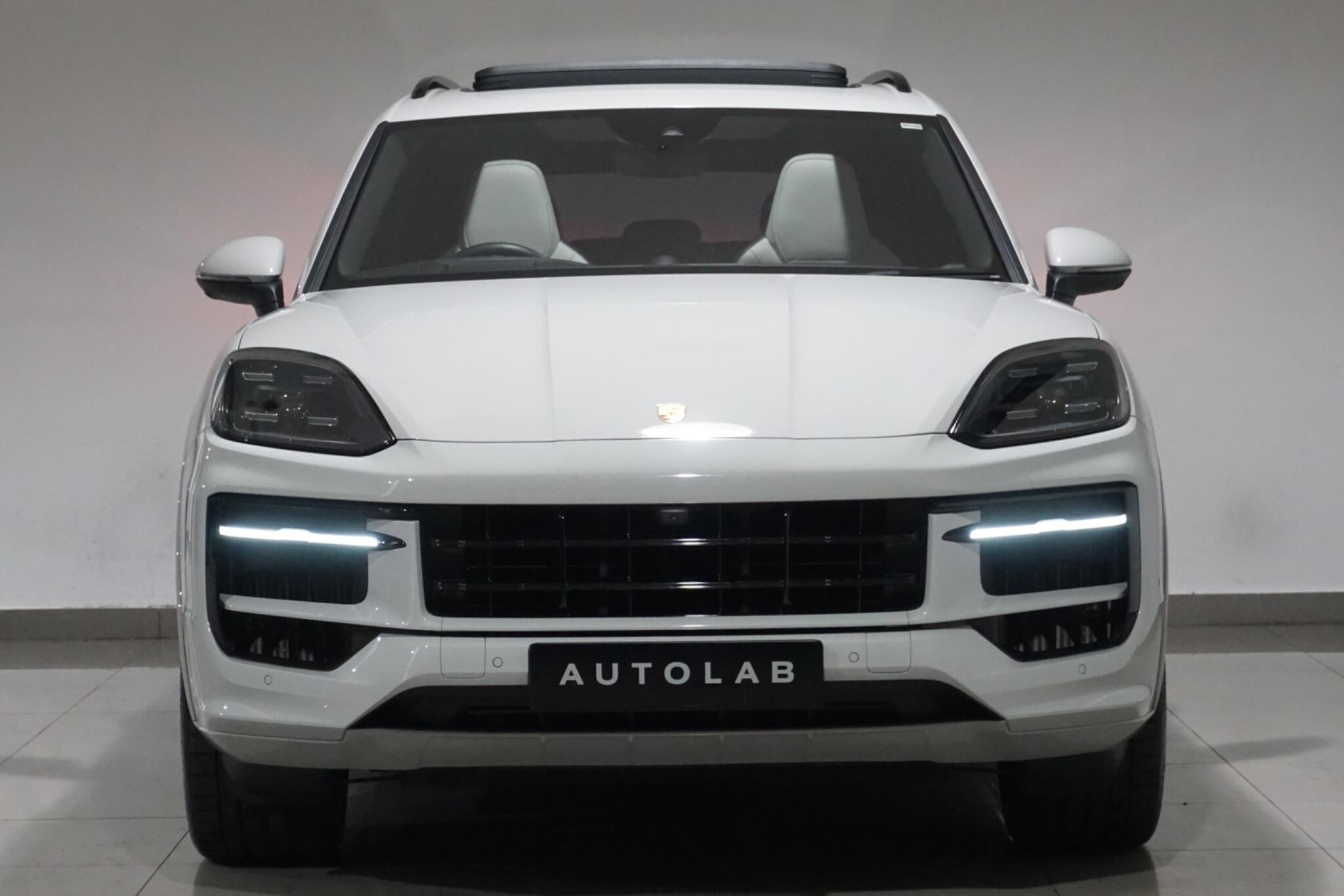 Porsche Cayenne 4.0T V8 S SUV 5dr Petrol TiptronicS 4WD Euro 6 (s/s) (474 ps)